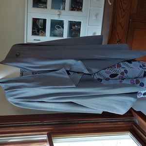 Logo Lounge, sz M, gray waterfall sweatshirt jacket